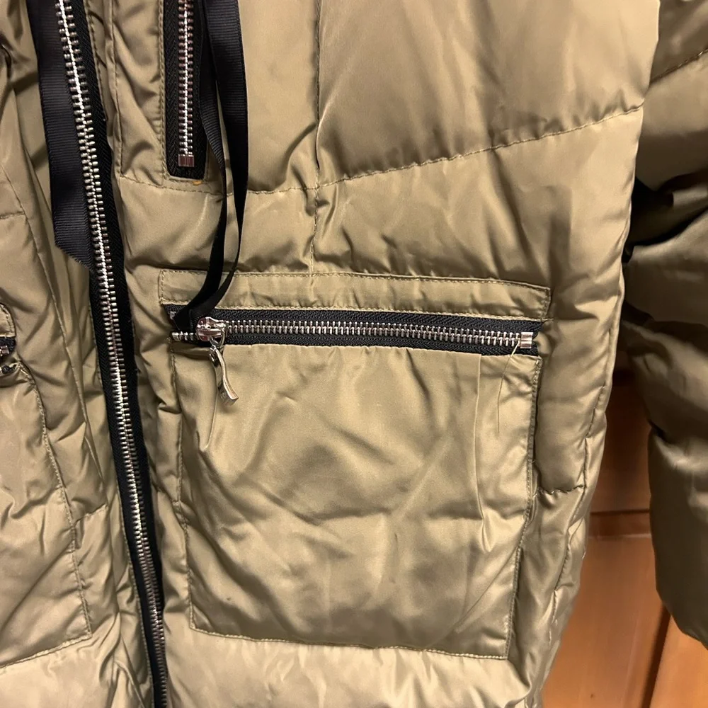 OROLAY Women's Olive Puffer Jacket with Sherpa Lined Hood - Picture 5 of 7